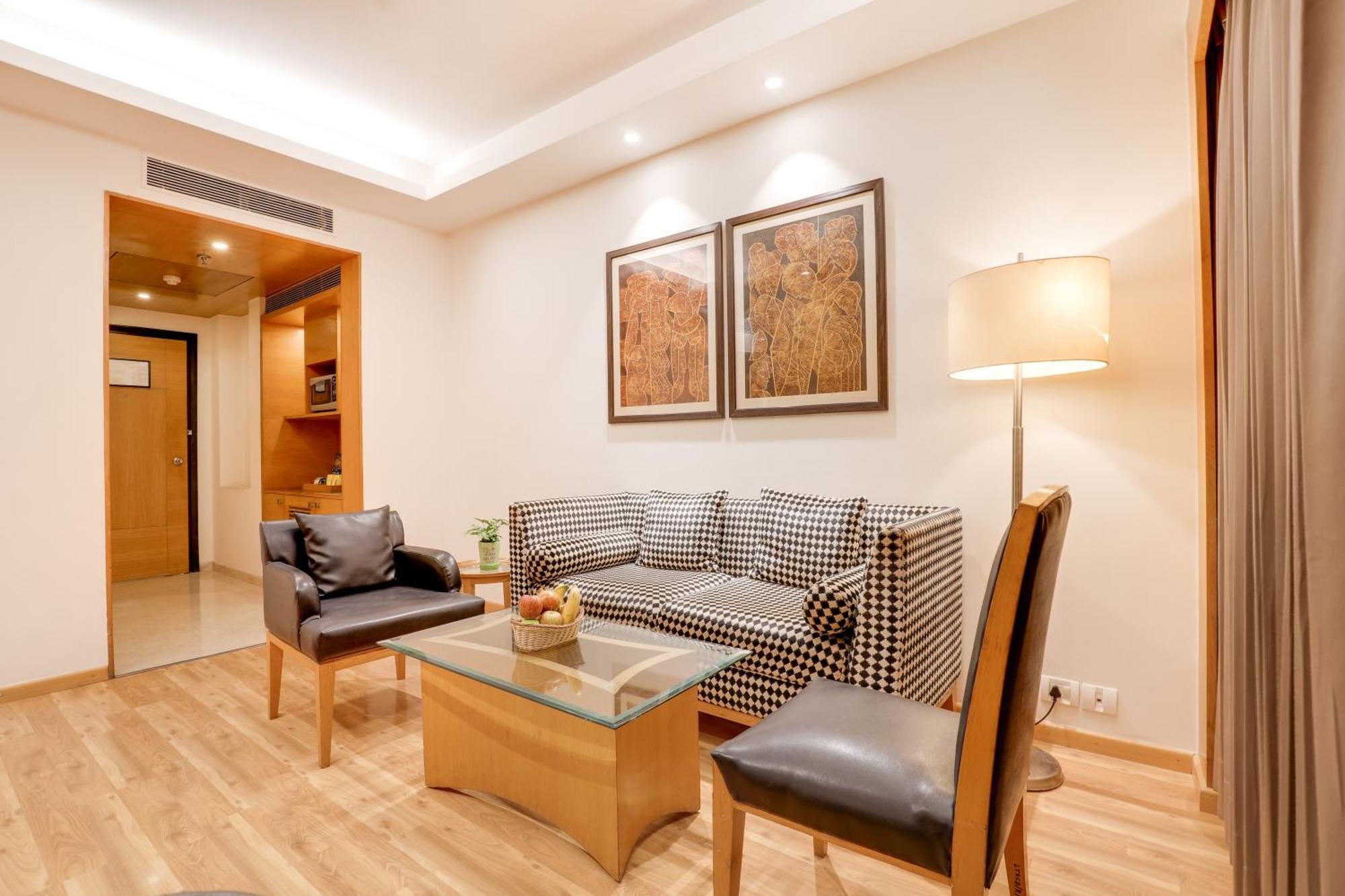 Lemon Tree Hotel Чандигарх Экстерьер фото