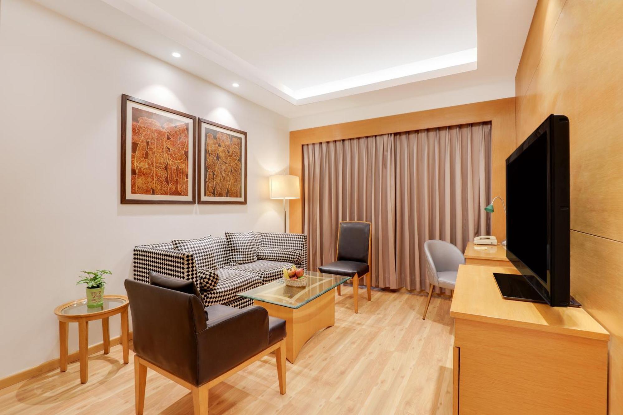 Lemon Tree Hotel Чандигарх Экстерьер фото
